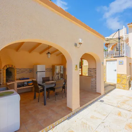 Maryline - Plusholidays