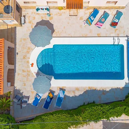 Maryline - Plusholidays *