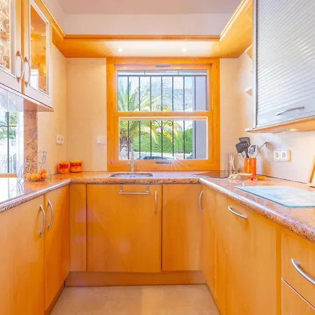 Maryline - Plusholidays