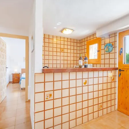 Maryline - Plusholidays Villa Calpe