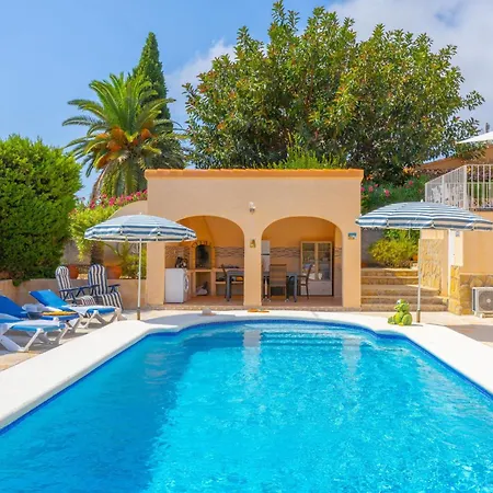 Maryline - Plusholidays Villa Calp