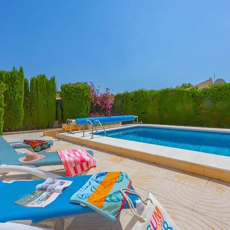 Maryline - Plusholidays Calpe