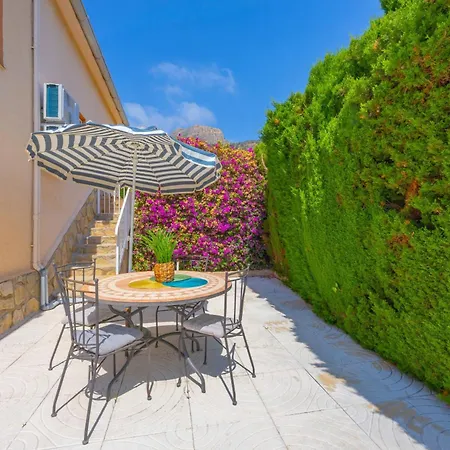 Maryline - Plusholidays *