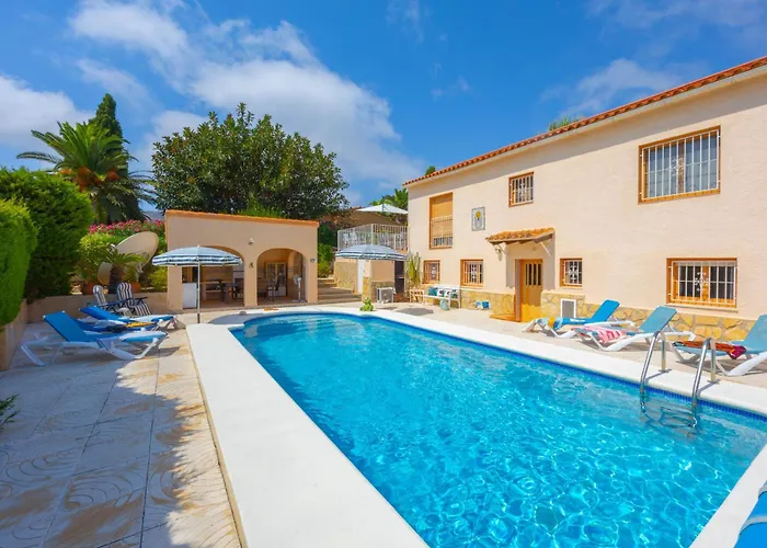 Maryline - Plusholidays Villa *