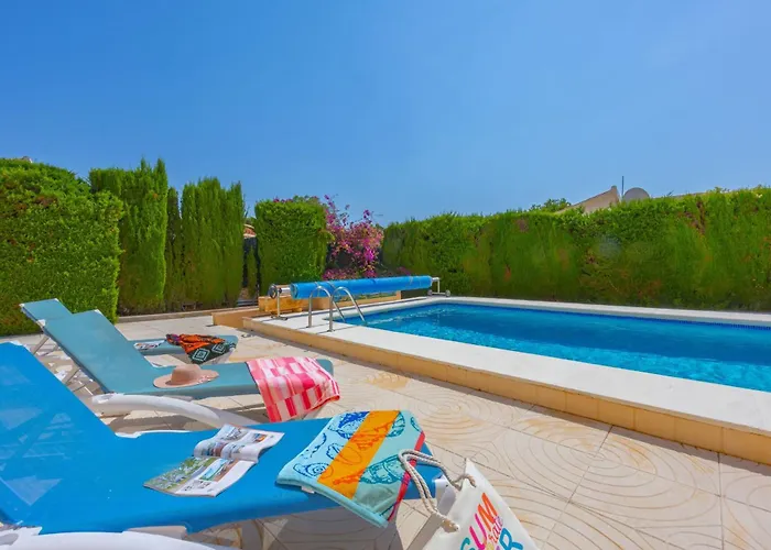 Maryline - Plusholidays Calpe